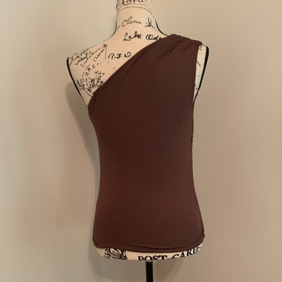 Stylish One-Shoulder Top (Chocolate Brown) - Picture 6 of 12